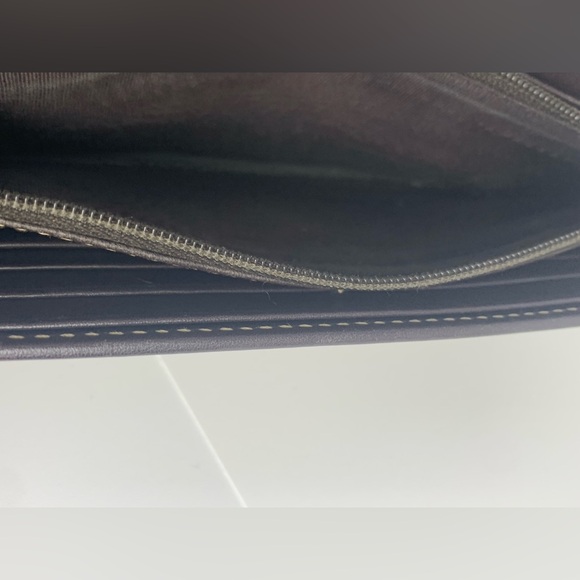 GUCCI HEART SIGNATURE JACQUARD GG BROWN LEATHER TRIM WALLET - Picture 11 of 11